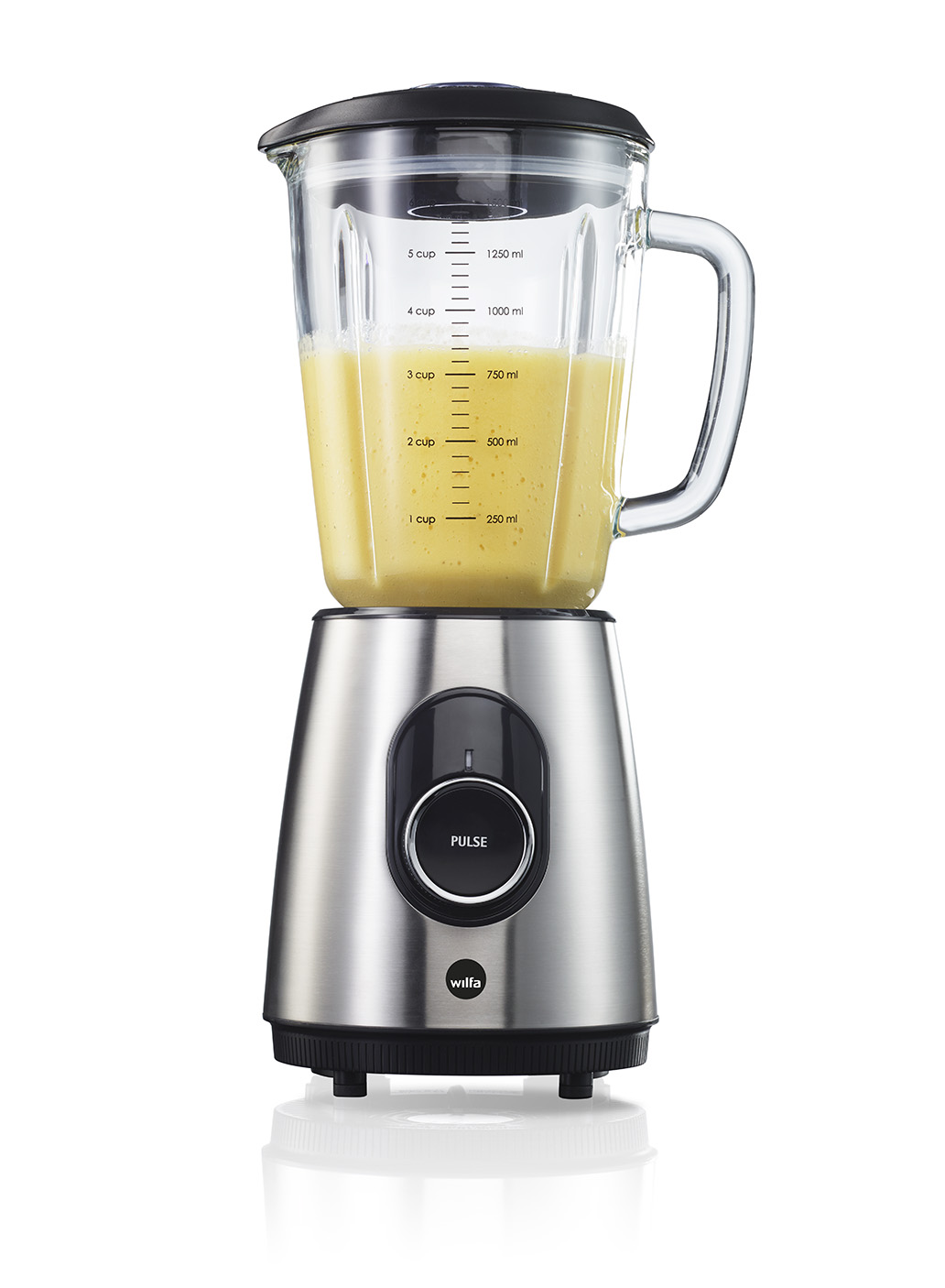 BL-800S_Smooth_front_smoothie_LR