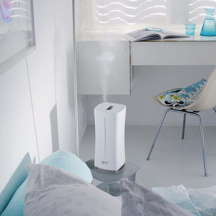 Humidifier_StadlerForm_Eva_Little_SE-014_White_Environment1_750px