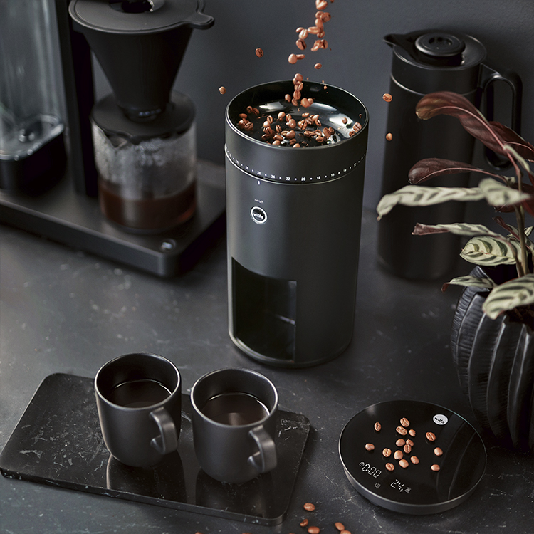 Coffee-Grinder_Uniform_WSFBS-200B_Wilfa_07